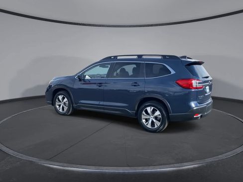 Used 2025 Subaru Ascent Premium image 6
