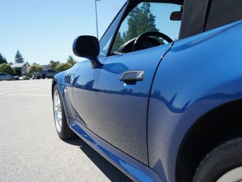 Used 2001 BMW Z3 3.0i RWD image 31