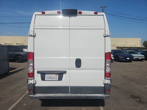 Used 2014 RAM ProMaster 2500 FWD image 11