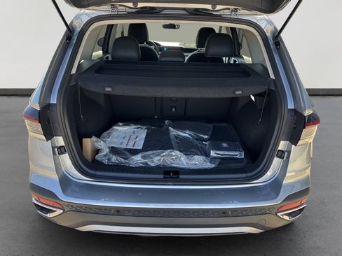 New 2026 Volkswagen Taos SE AWD/4WD image 7