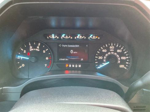 Used 2018 Ford F150 XL w/ Equipment Group 101A Mid image 14