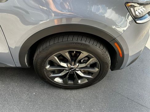 Used 2022 Kia Sorento X-Line EX AWD/4WD image 11