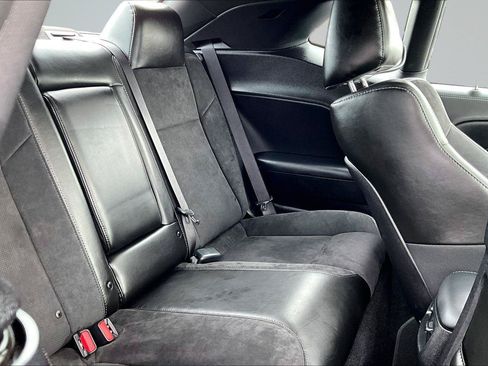 Used 2022 Dodge Challenger R/T Scat Pack w/ Plus Package RWD image 28