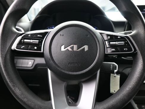 Used 2024 Kia Forte LXS FWD image 22