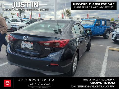Used 2015 MAZDA MAZDA3 i Touring FWD image 2