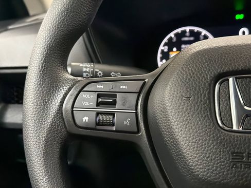 Used 2026 Honda CR-V LX image 22