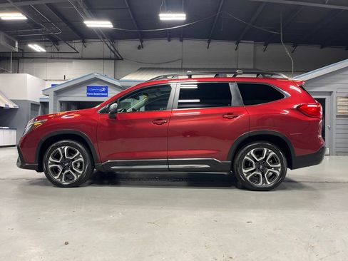 Used 2023 Subaru Ascent Limited w/ Technology Package AWD/4WD image 6