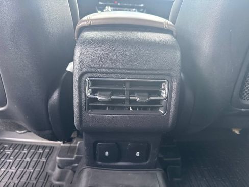 Certified 2023 Lincoln Corsair FWD w/ Equipment Group 101A image 18
