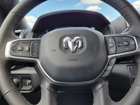 Used 2026 RAM 2500 Big Horn AWD/4WD image 8