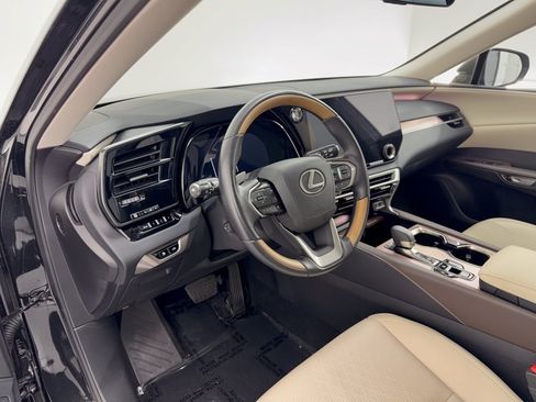 Certified 2026 Lexus RX 350 Premium Plus w/ Accessory Package (Z1) FWD image 4