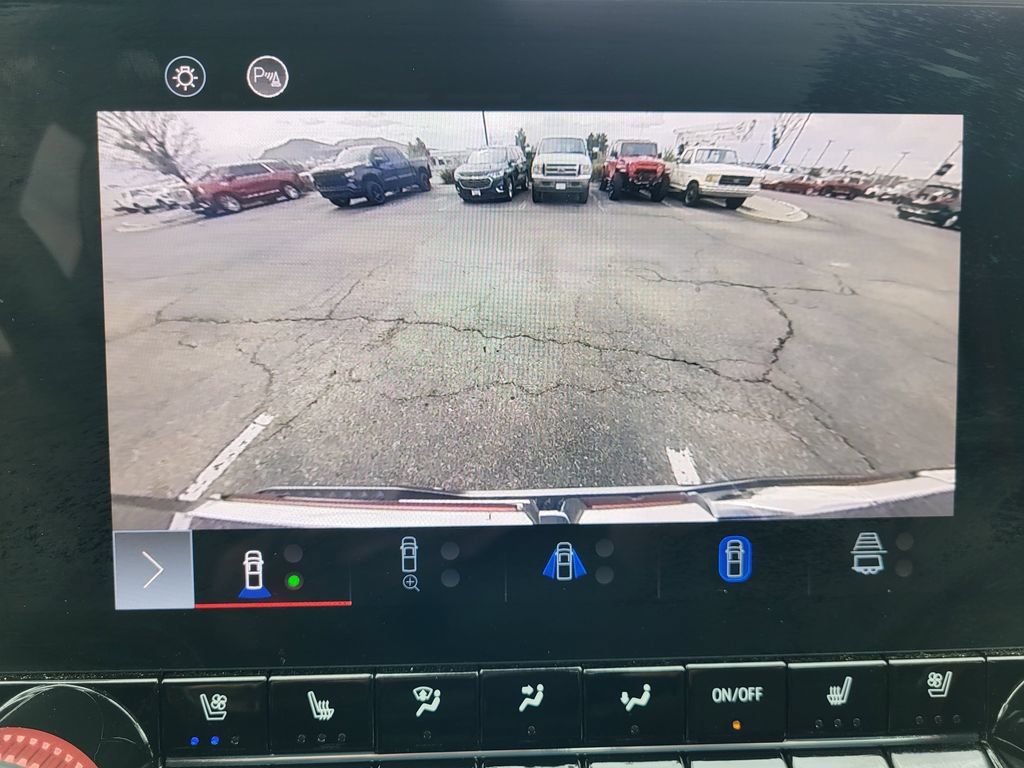 Used 2024 GMC Canyon AT4X AWD/4WD image 14