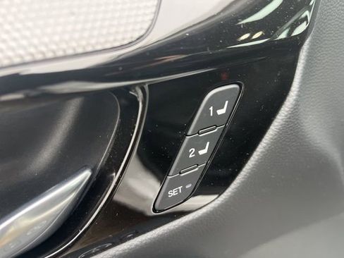 Used 2025 Honda CR-V Sport Touring image 13