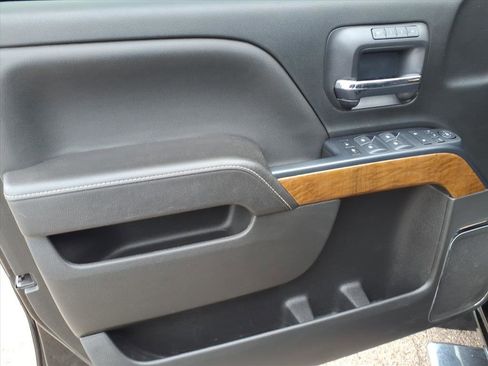 Used 2017 Chevrolet Silverado 1500 LTZ image 12