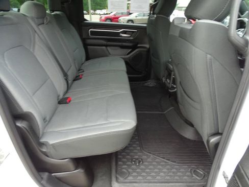 Used 2023 RAM 1500 4x4 Crew Cab Big Horn image 42