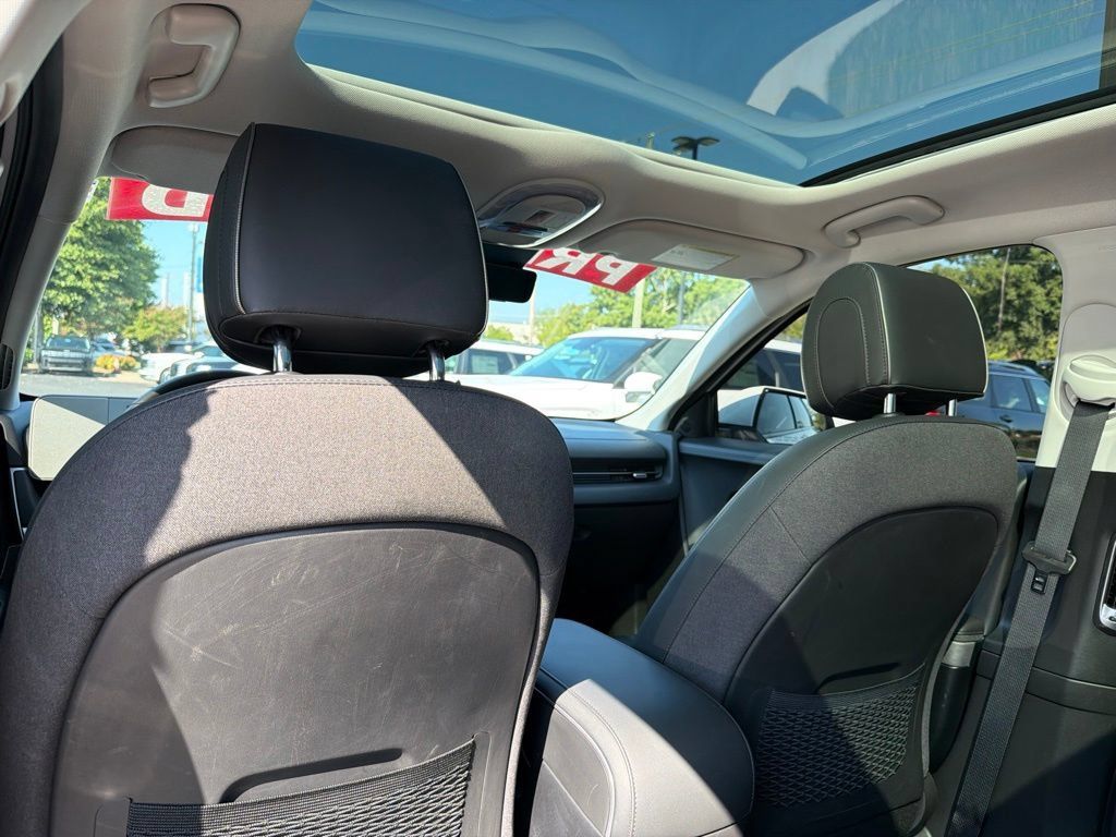 Certified 2024 Hyundai Ioniq 5 Limited RWD image 36