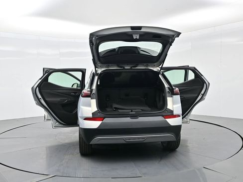 Used 2022 Chevrolet Bolt EUV LT image 39