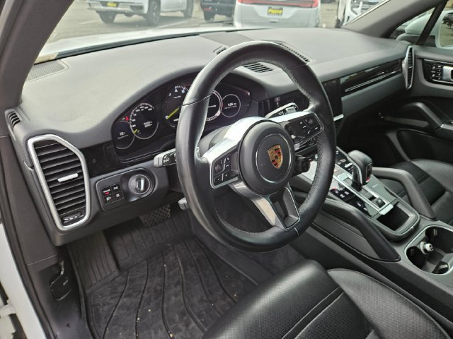 Used 2020 Porsche Cayenne E-Hybrid AWD/4WD image 9