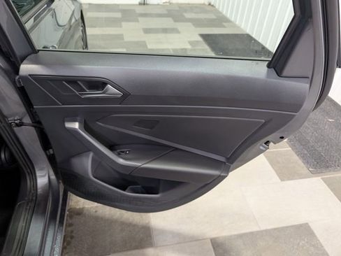 Used 2025 Volkswagen Jetta Sport FWD image 23