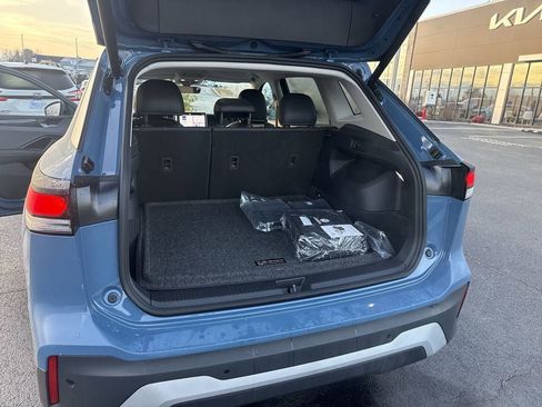 New 2026 Volkswagen Tiguan SE AWD/4WD image 41