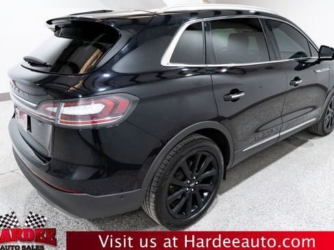 Used 2020 Lincoln Nautilus Reserve FWD image 5