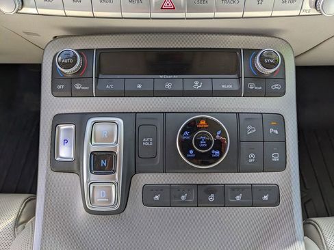 Used 2022 Hyundai Palisade Calligraphy AWD/4WD image 9