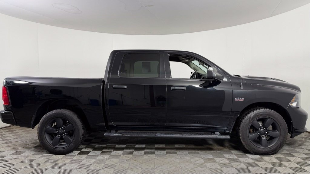 Used 2019 RAM 1500 Express w/ Wheel & Sound Group AWD/4WD image 10