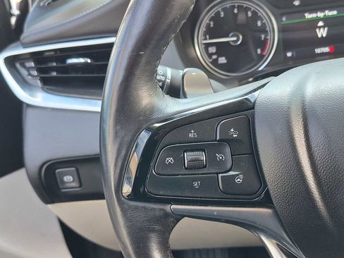 Used 2024 Buick Enclave Essence AWD/4WD image 21