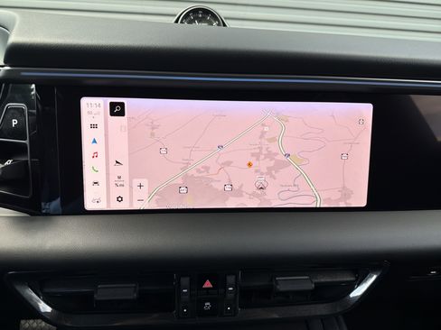 New 2025 Porsche Macan 4 Electric AWD/4WD image 10