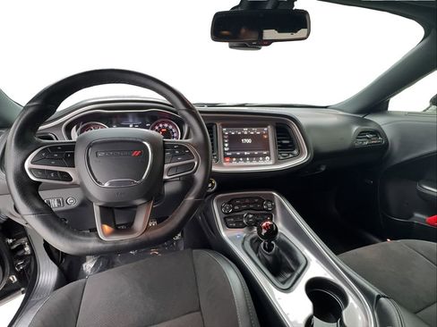 Used 2022 Dodge Challenger R/T Scat Pack RWD image 26