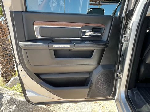 Used 2018 RAM 3500 Laramie image 16