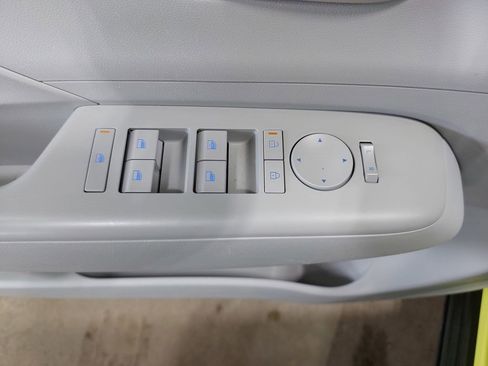 Certified 2024 Hyundai Kona SE image 27