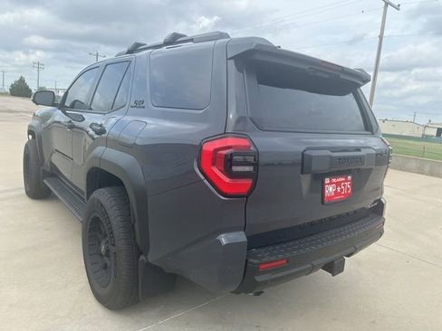 Used 2025 Toyota 4Runner TRD Off-Road Premium image 7