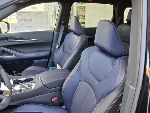 New 2026 INFINITI QX60 Sport w/ Dark Cargo Package image 7