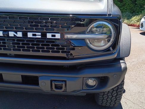 Used 2022 Ford Bronco Wildtrak AWD/4WD image 9