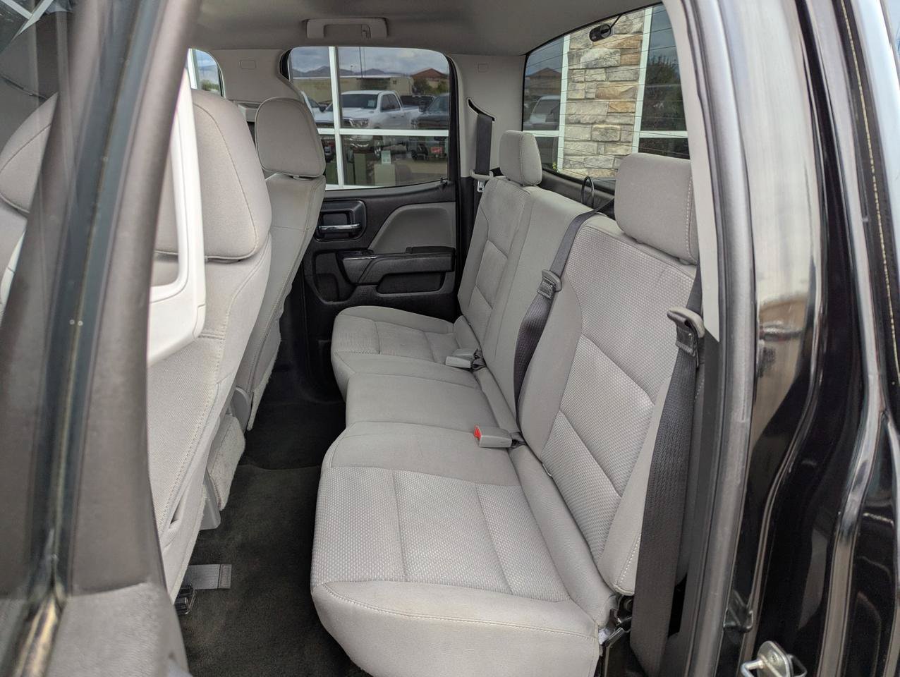 Used 2018 Chevrolet Silverado 1500 Custom w/ Custom Convenience Package AWD/4WD image 20
