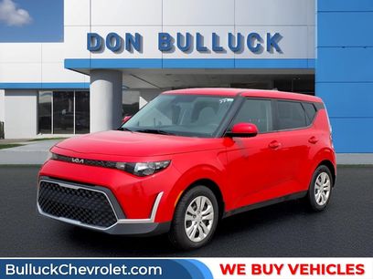 Used 2023 Kia Soul LX