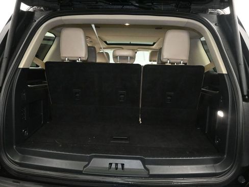 Used 2023 Ford Expedition Limited image 12