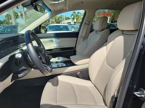 Certified 2026 Genesis GV70 2.5T AWD/4WD image 11