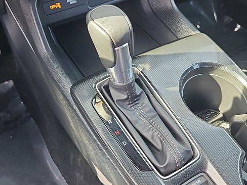 Used 2025 Honda Civic Sport image 24