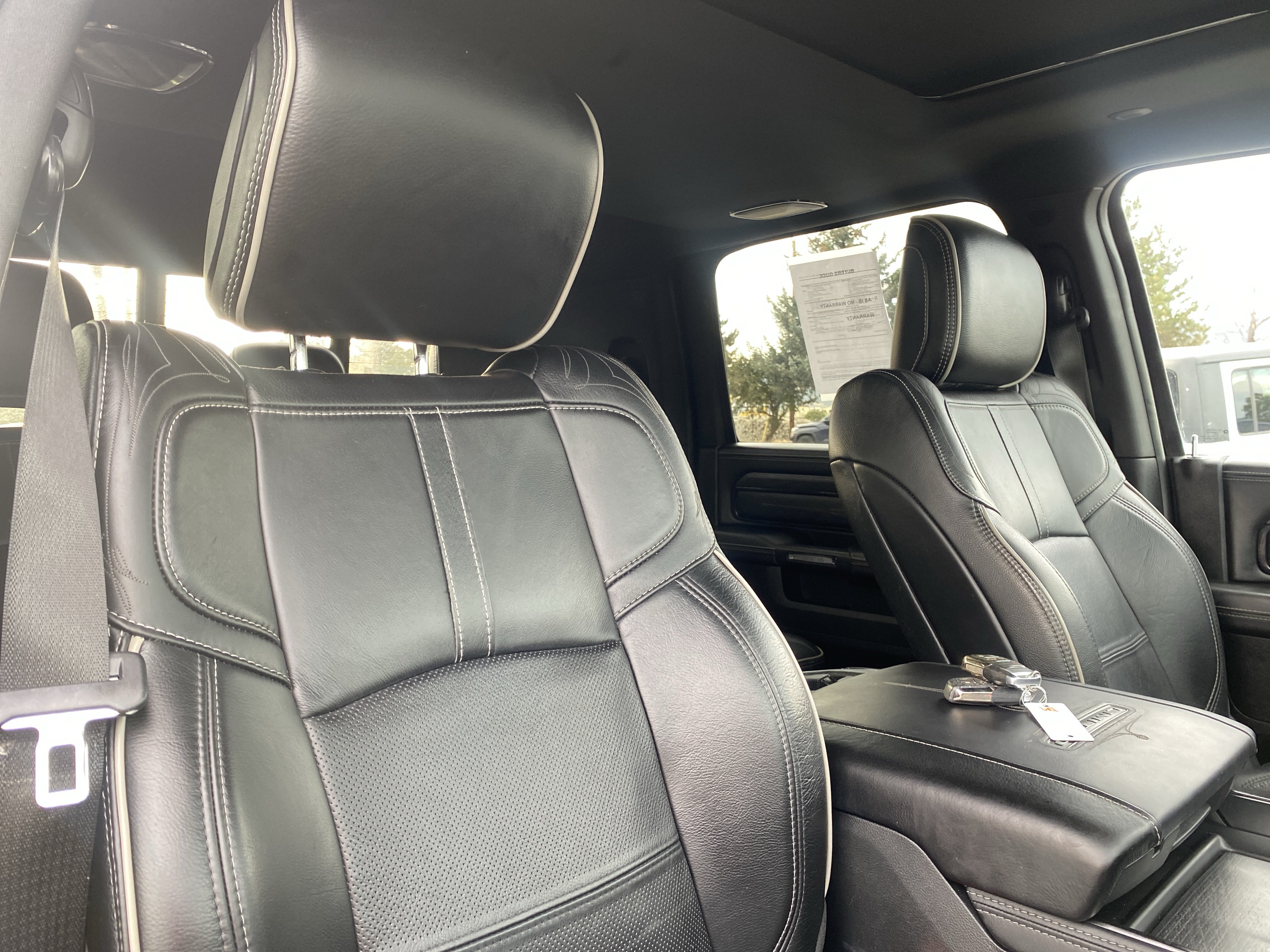 Used 2024 RAM 2500 Limited AWD/4WD image 32