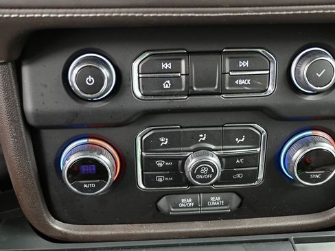 Used 2022 Chevrolet Tahoe LS w/ Driver Alert Package image 25