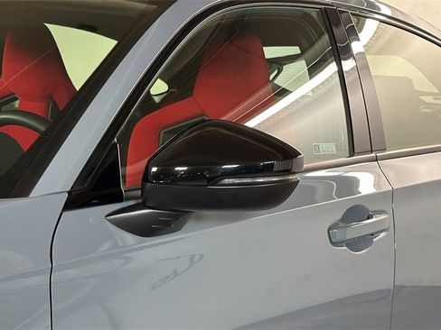 Used 2024 Honda Civic Type R image 4