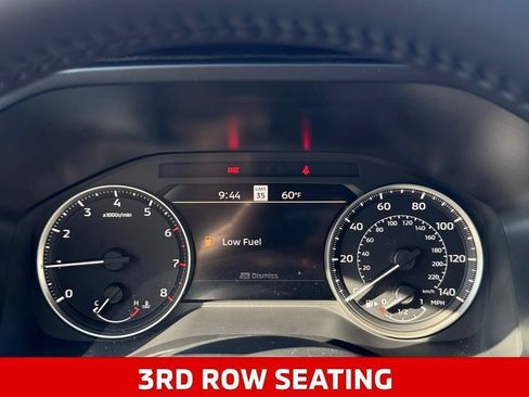 Used 2025 Mitsubishi Outlander AWD image 25