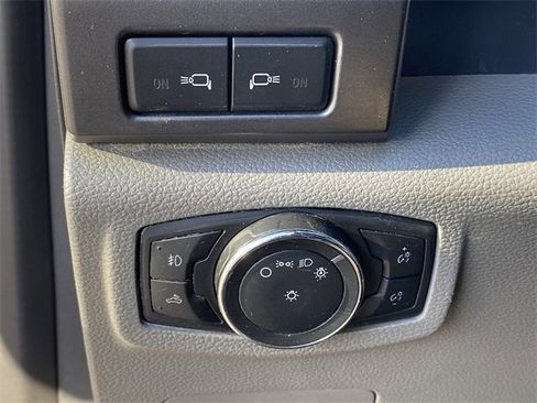 Used 2022 Ford F250 XLT w/ XLT Value Package image 18