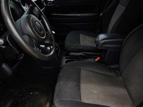 Used 2014 Jeep Patriot Sport w/ Power Value Group image 11
