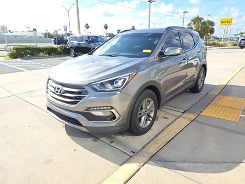 Used 2017 Hyundai Santa Fe Sport FWD image 8