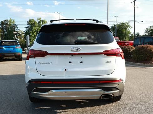 Used 2022 Hyundai Santa Fe Limited w/ Winter Weather Package FWD image 6