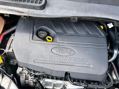 Used 2018 Ford Escape SE w/ SE Sport Appearance Package AWD/4WD image 31