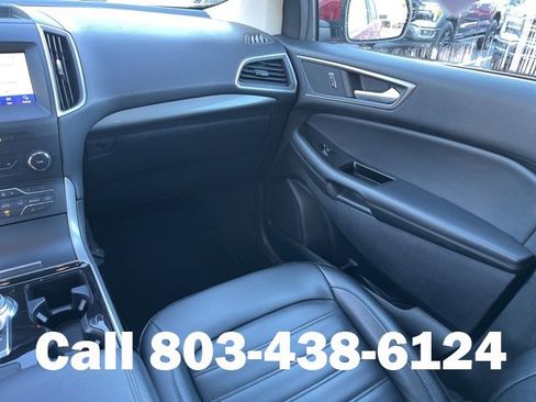 Used 2020 Ford Edge SEL w/ Convenience Package image 17