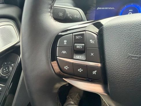 Used 2022 Ford Explorer Platinum w/ Equipment Group 601A AWD/4WD image 52